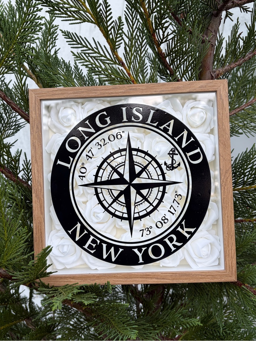 Long Island New York Black and White Compass Wall Decor